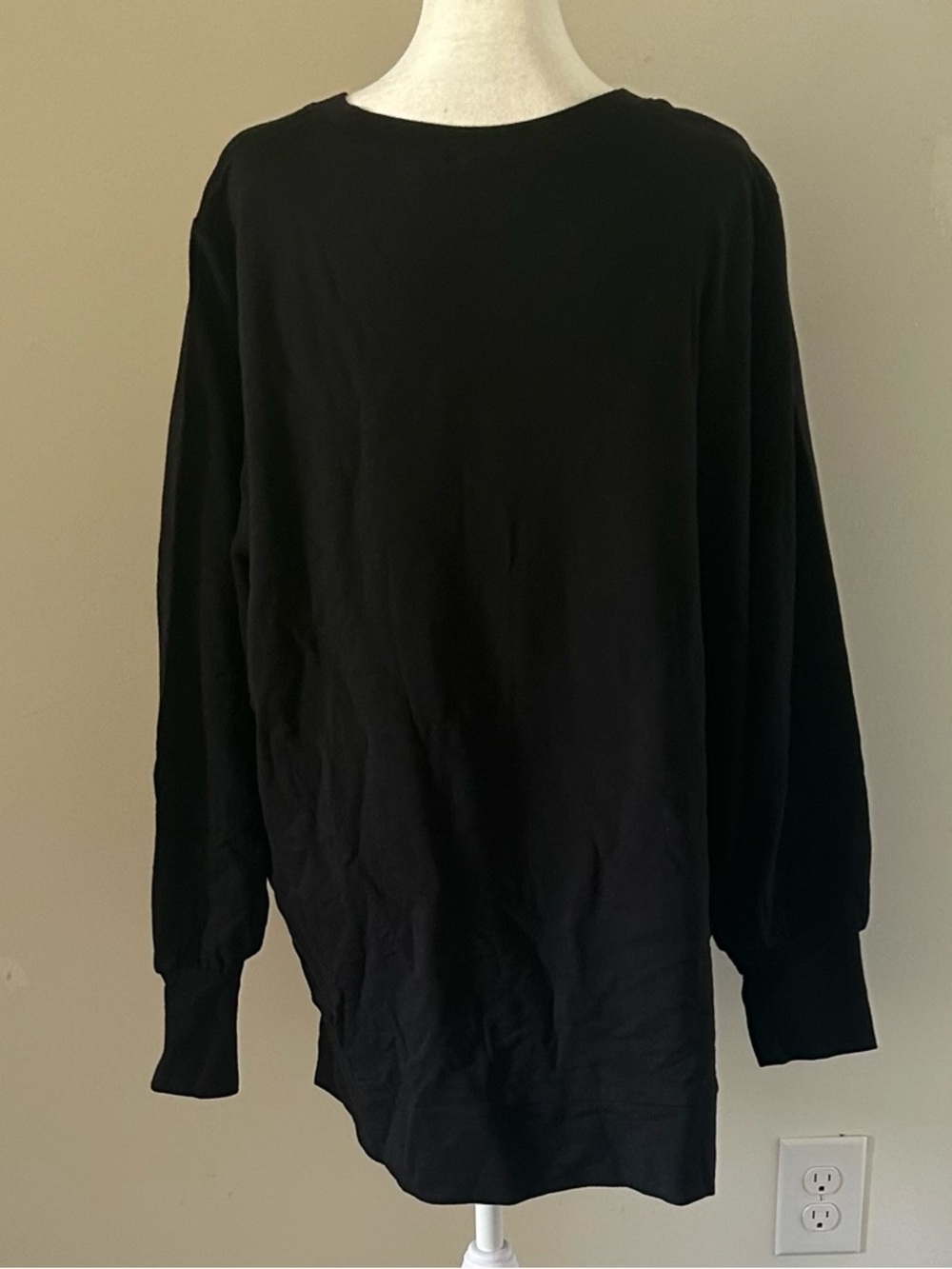 New Jingle Belles by Kim Gravel Sequin Nutcracker Knit Top Black size 1X - Picture 3 of 11
